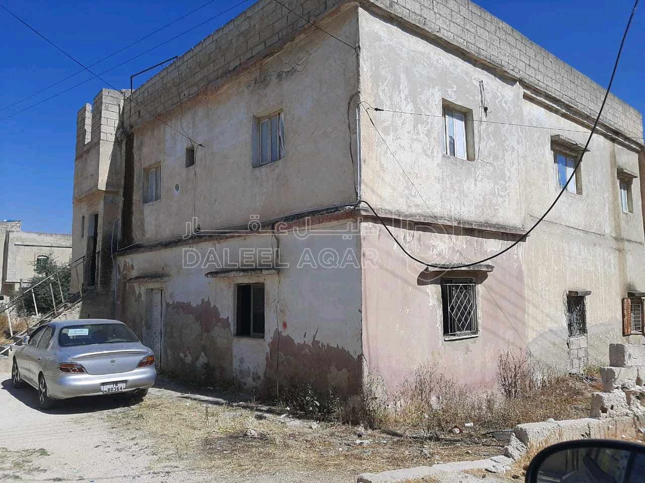 فيلا/منزل في الموقر رجم الشامي الغربي  - 35,000 دأ - صورة 1