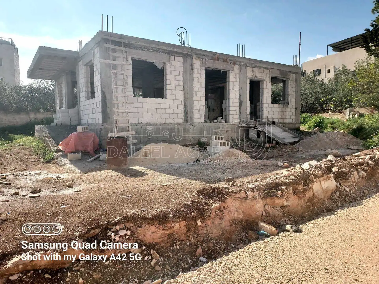أرض في اربد - حكما - قرب دوار حكما - مدخل حكما - 53,000 دأ - صورة 1