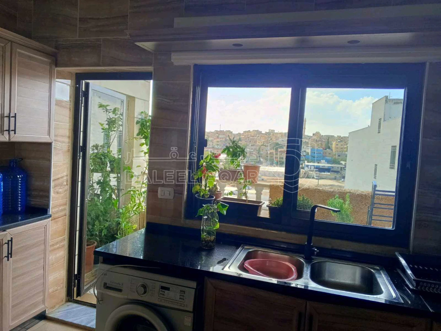 شقة في خريبه السوق حي الإيمان  - 60,000 دأ - صورة 1