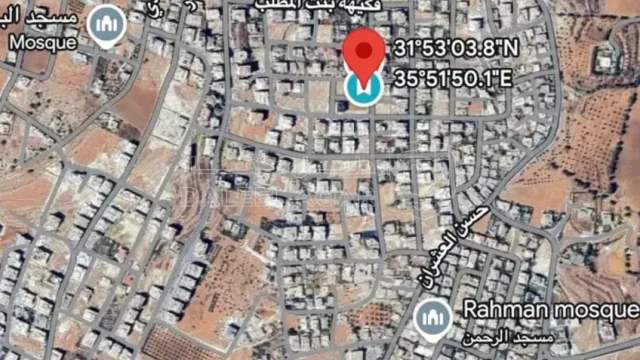 أرض - أرض تجارية للبيع في ناعور ⁦⁦373⁩⁩م على شارعين - 265000 دأ