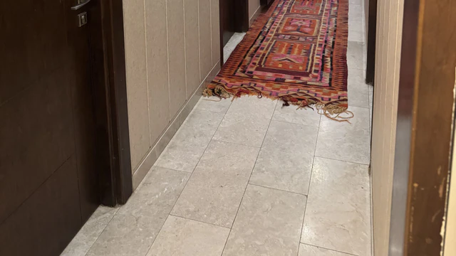 شقة - عمان ام أذينة بجانب سفارة انتيجوا - 110000 دأ