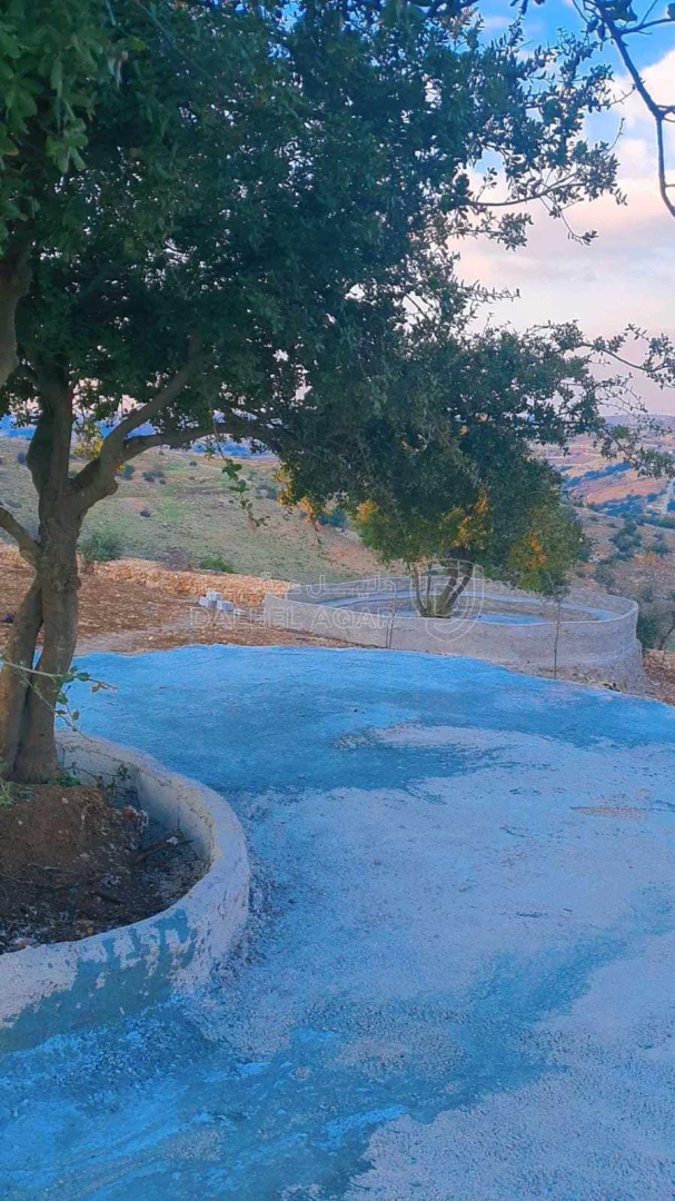 أرض في عجلون صخره - 85,000 دأ - صورة 1