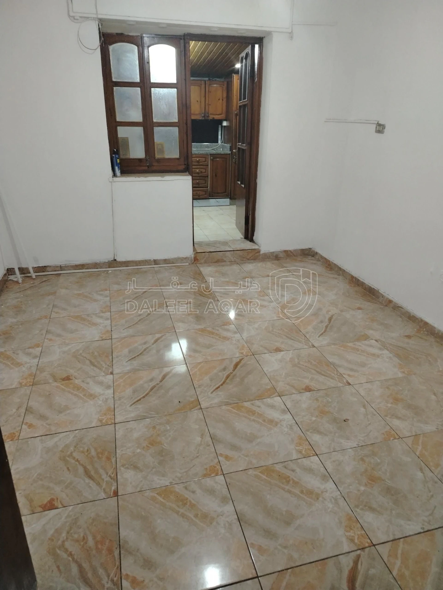 شقة في شقه إستثماريه بالدوار  السابع - 65,000 دأ - صورة 17
