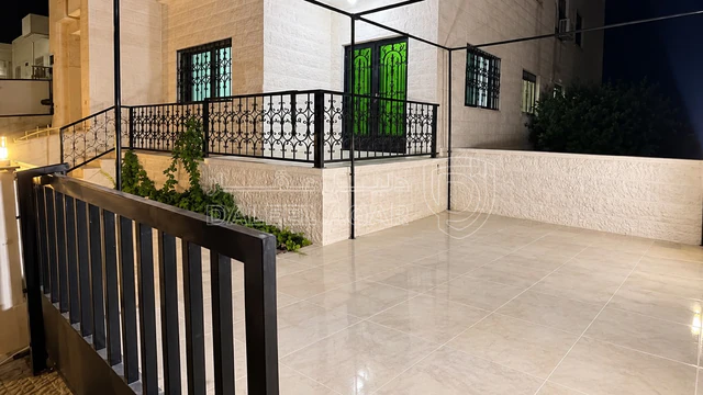 شقة - ضاحية الرشيد حي الخرابشة قرب ديوان الخرابشة  - 69000 دأ
