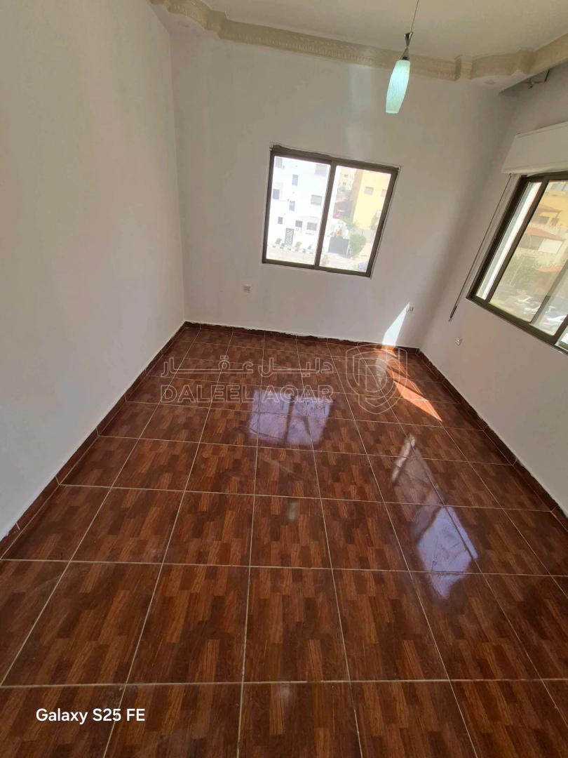شقة في شقة فاخرة للبيع التاسعة ط2هندسي طابقية مع روف  - 55,000 دأ - صورة 1