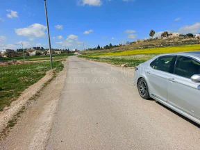 أرض في عمان ، جنوب عمان ، اللبن ، بجانب الطنيب - 35,000 دأ - صورة NaN