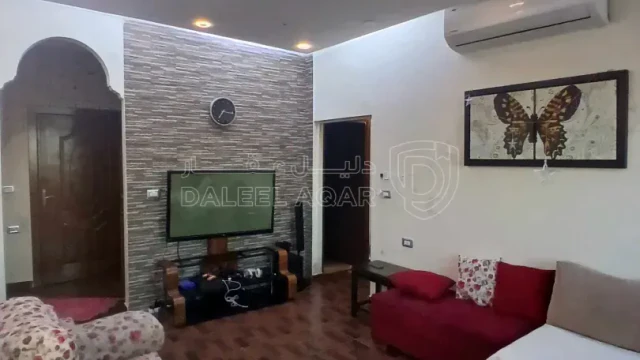 شقة - ابو نصير مقابل الاكاديمية البحرية دخلة التدريب - 56000 دأ