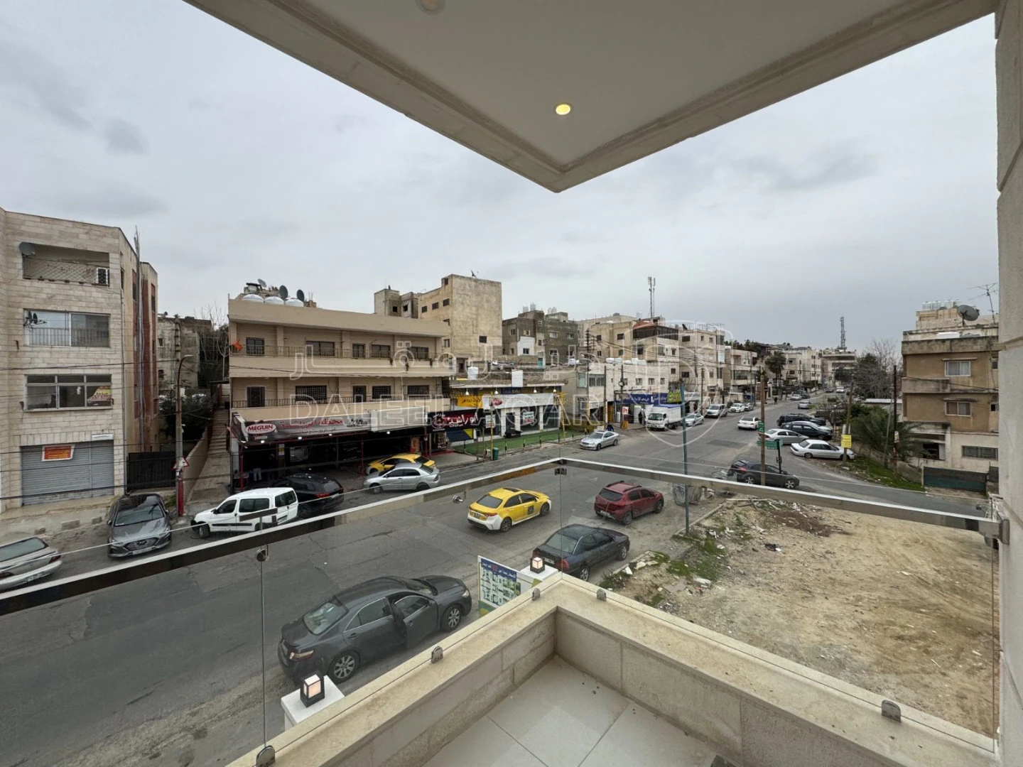 شقة في بالقرب من ياسر مول شارع راضي عناب - 93,000 دأ - صورة 1