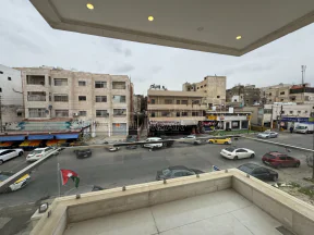 شقة في بالقرب من ياسر مول شارع راضي عناب - 95,000 دأ - صورة NaN