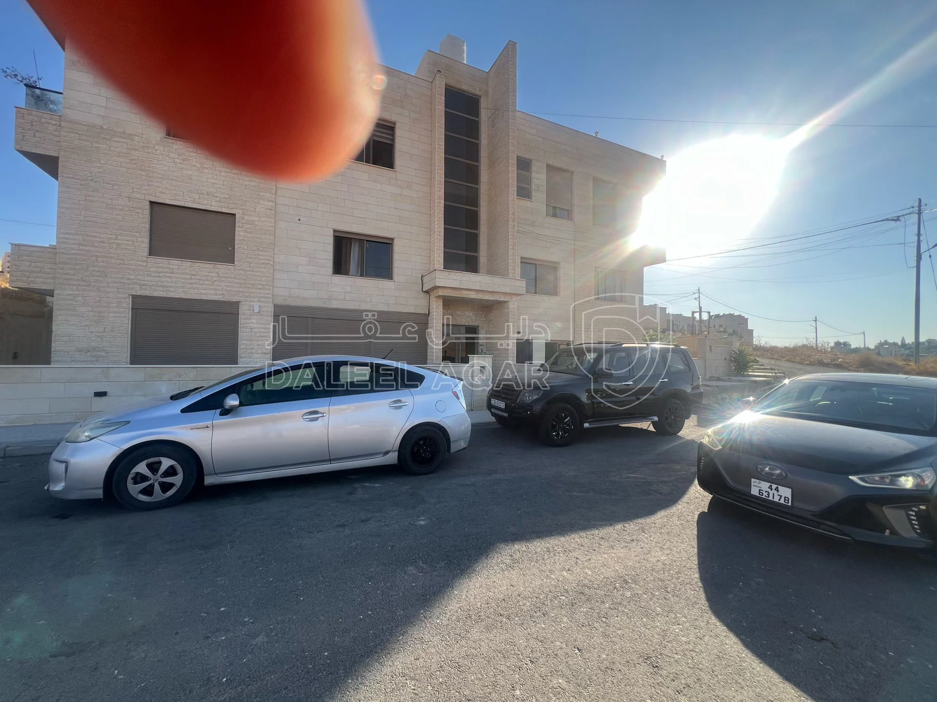مبنى في عمان ابو نصير حي الضياء  - 585,000 دأ - صورة 1
