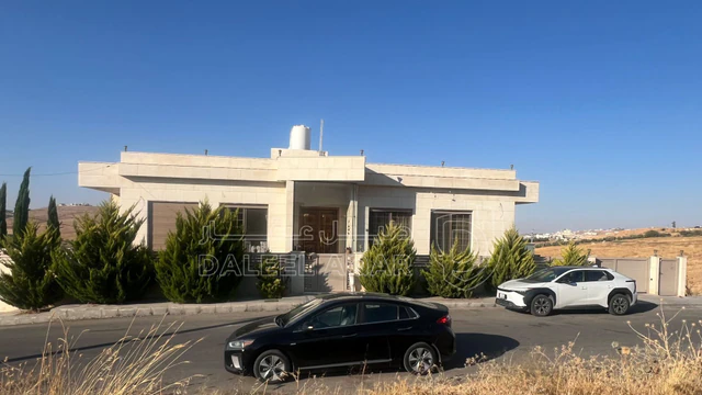 مبنى في عمان ابو نصير حي الضياء  - 585,000 دأ - صورة NaN