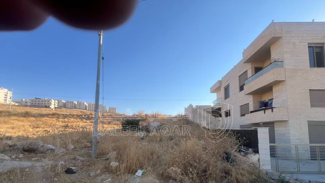 مبنى في عمان ابو نصير حي الضياء  - 585,000 دأ - صورة NaN