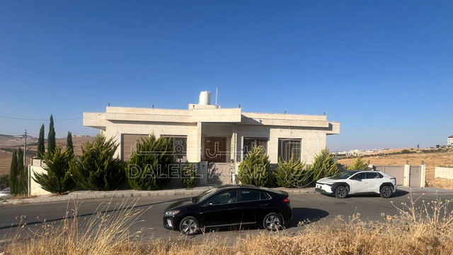 مبنى في عمان ابو نصير حي الضياء  - 585,000 دأ - صورة NaN