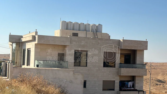 مبنى في عمان ابو نصير حي الضياء  - 585,000 دأ - صورة NaN