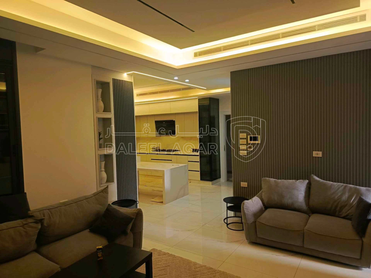 فيلا/منزل في سوبر ماركت جوهرة البنيات - 490,000 دأ - صورة 1