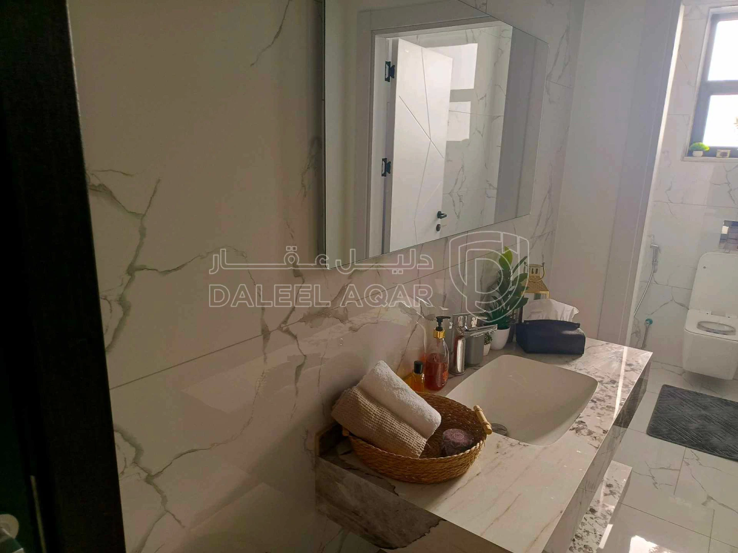 فيلا/منزل في سوبر ماركت جوهرة البنيات - 490,000 دأ - صورة 1