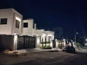 فيلا/منزل في سوبر ماركت جوهرة البنيات - 490,000 دأ - صورة NaN