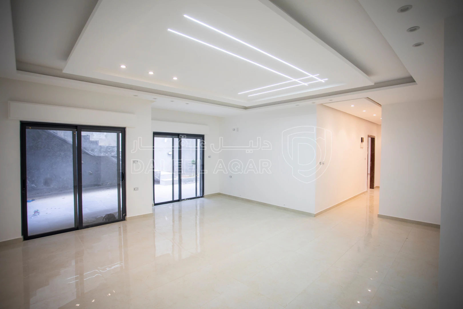 شقة في الجبيهه حي المنصور - 140,000 دأ - صورة 1