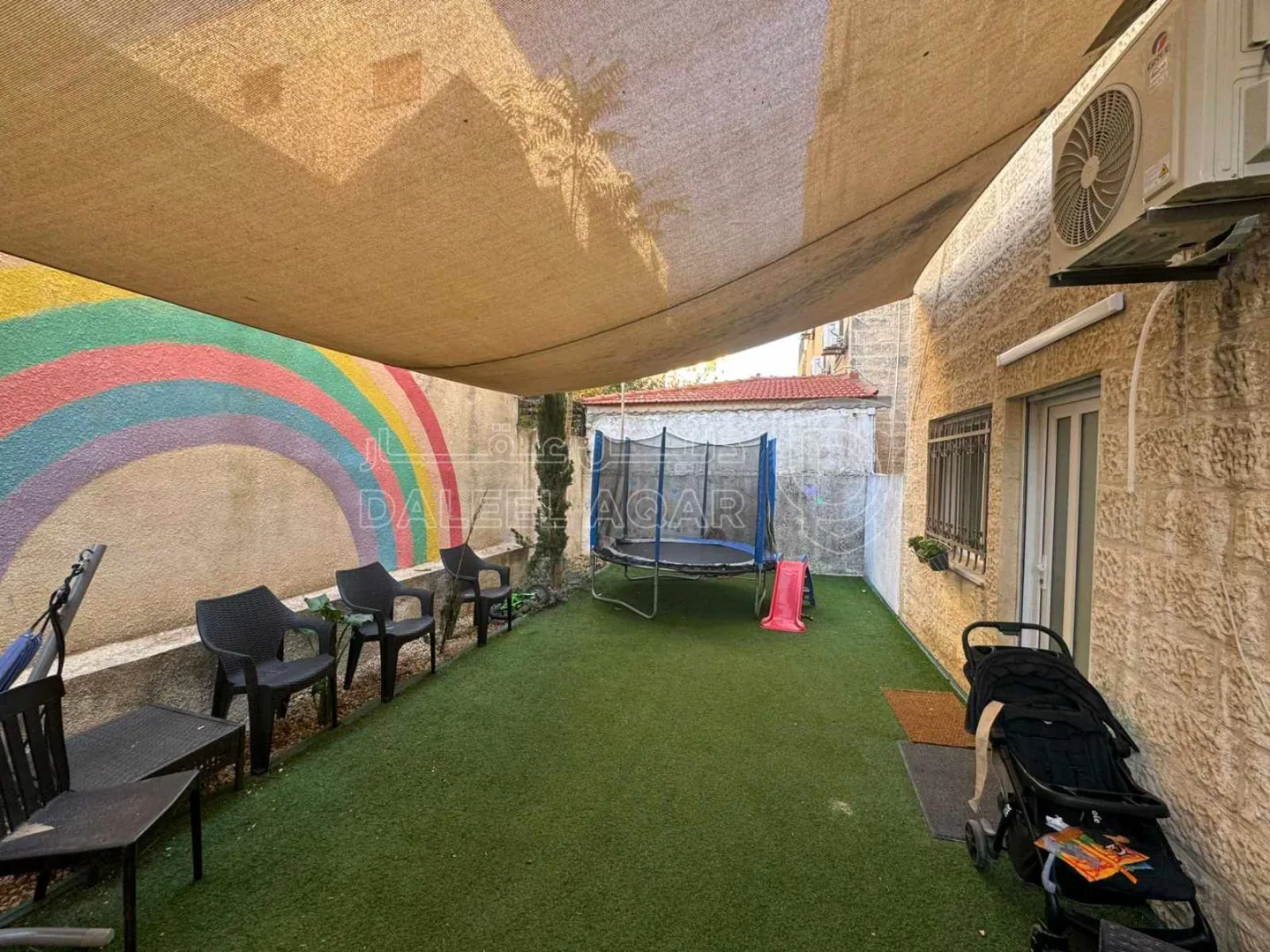 شقة في الجندويل مقابل مدرسه الفاروق - 80,000 دأ - صورة 1