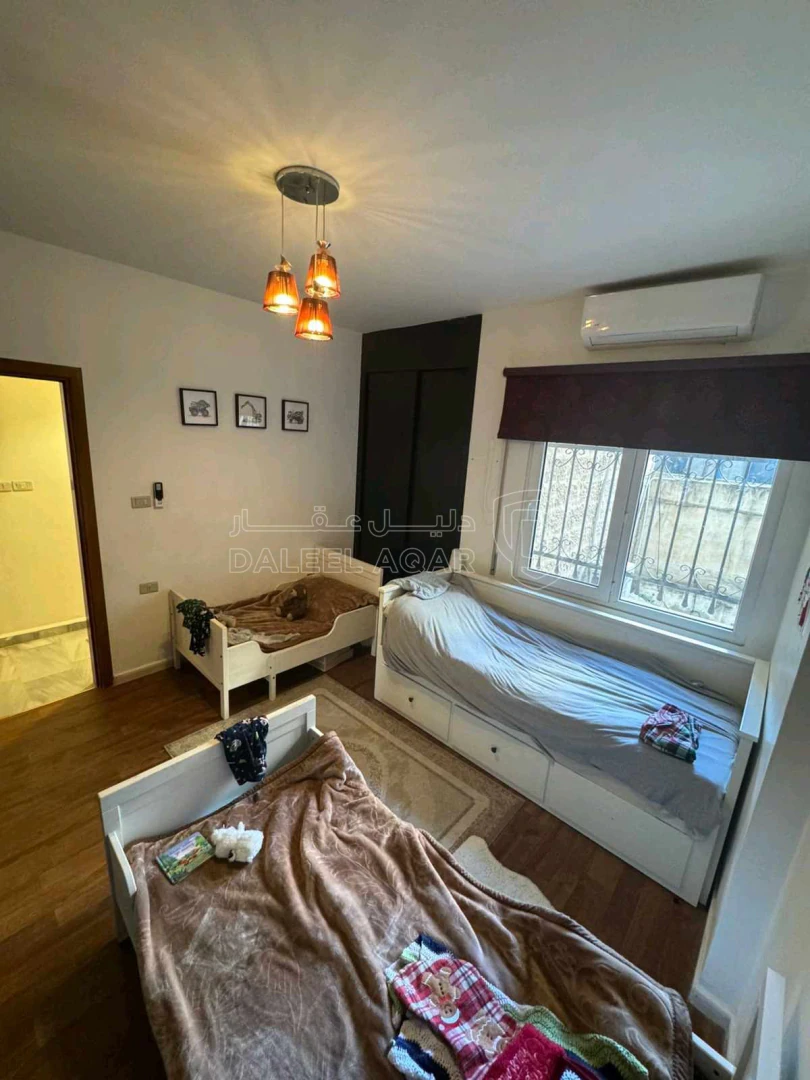 شقة في الجندويل مقابل مدرسه الفاروق - 80,000 دأ - صورة 1