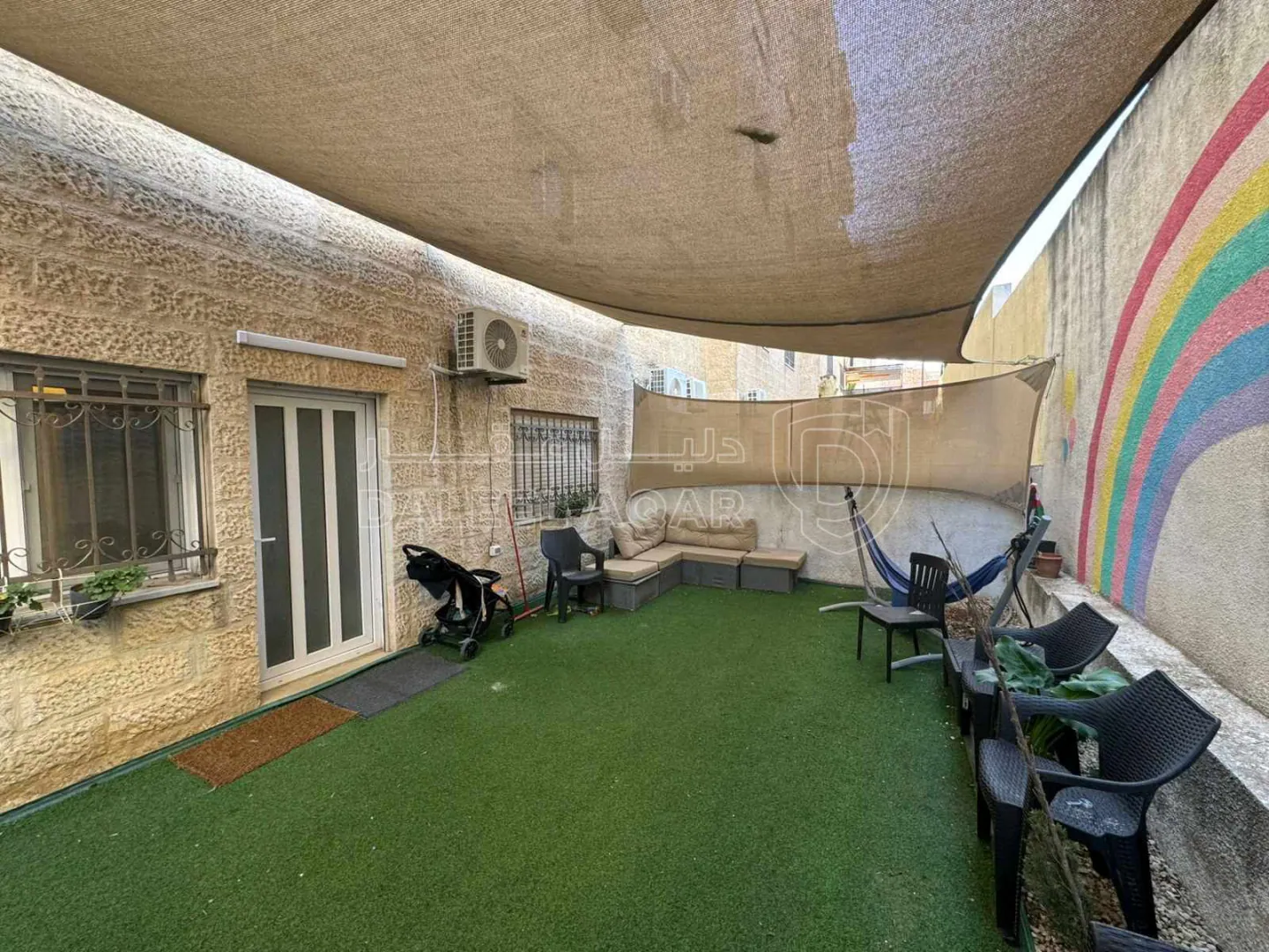 شقة في الجندويل مقابل مدرسه الفاروق - 80,000 دأ - صورة 1