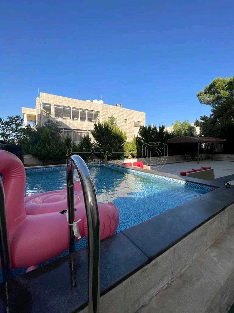 فيلا/منزل في عمان،ضاحية الرشيد،قرب ماي ماركت - 740,000 دأ - صورة 1