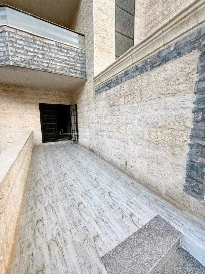 شقة في طبربور الخزنه بجانب مدرسة الوسيله - 46,000 دأ - صورة 1