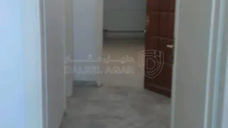 مبنى - تلاع العلي  فوق صالة البنفسج جانب خزان الماء - 300000 دأ