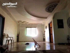شقة - البارحه مقابل سوبر ماركت سيدرا - 20000 دأ
