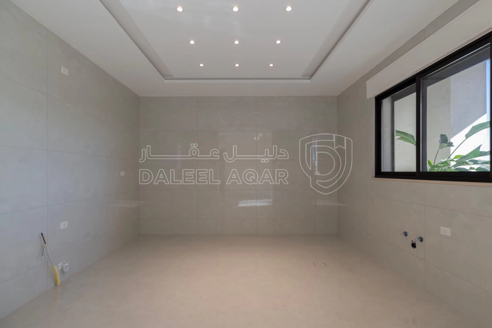 شقة في ناعور - طريق البحر الميت - 113,000 دأ - صورة 1