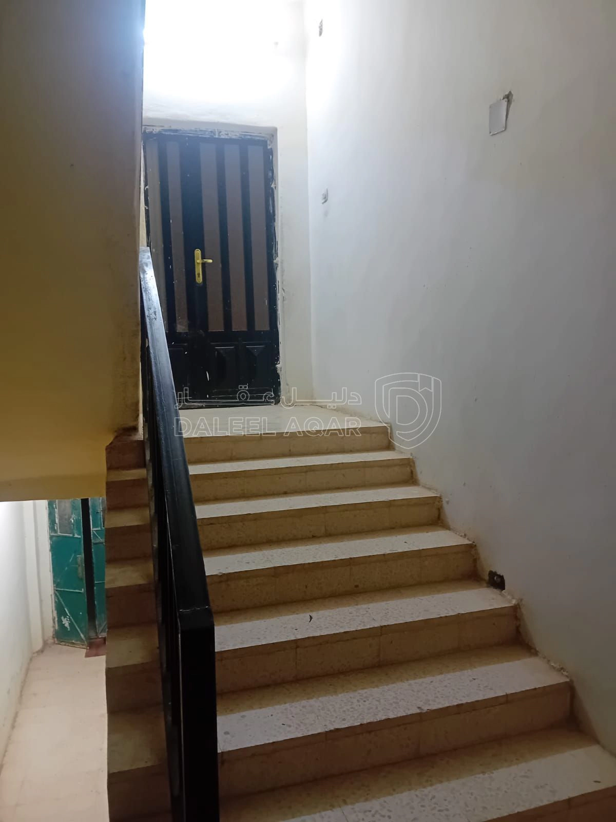 فيلا/منزل في عمان الموقر الذهيبه الغربيه - 65,000 دأ - صورة 7