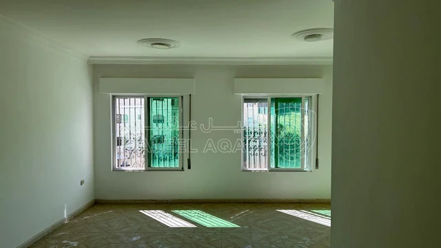 شقة في عمان ضاحية الأمير حسن شارع النعمان بن بشير - 50,000 دأ - صورة NaN