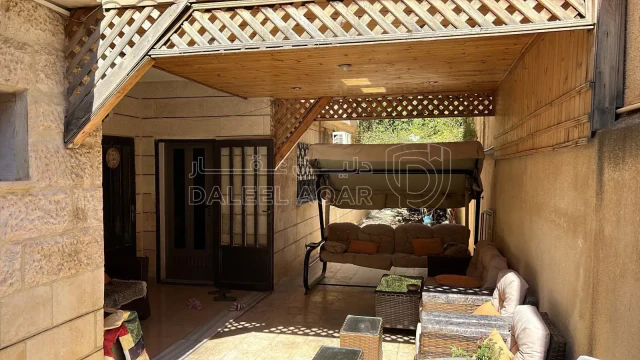 شقة - اربد الحي الشرقي قرب مسجد سامراء - 52000 دأ