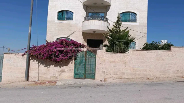 فيلا/منزل - عمان - طريق المطار - اللبن - 135000 دأ