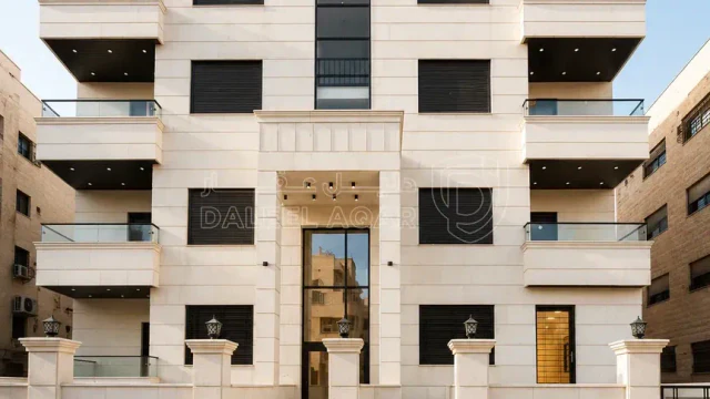 شقة - شارع ماريا - 57000 دأ