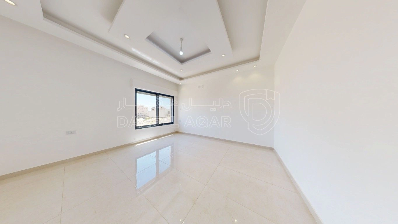 شقة في الجبيهه شارع ياجوز - 94,000 دأ - صورة 1