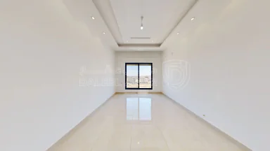 شقة - الجبيهه شارع ياجوز - 94000 دأ