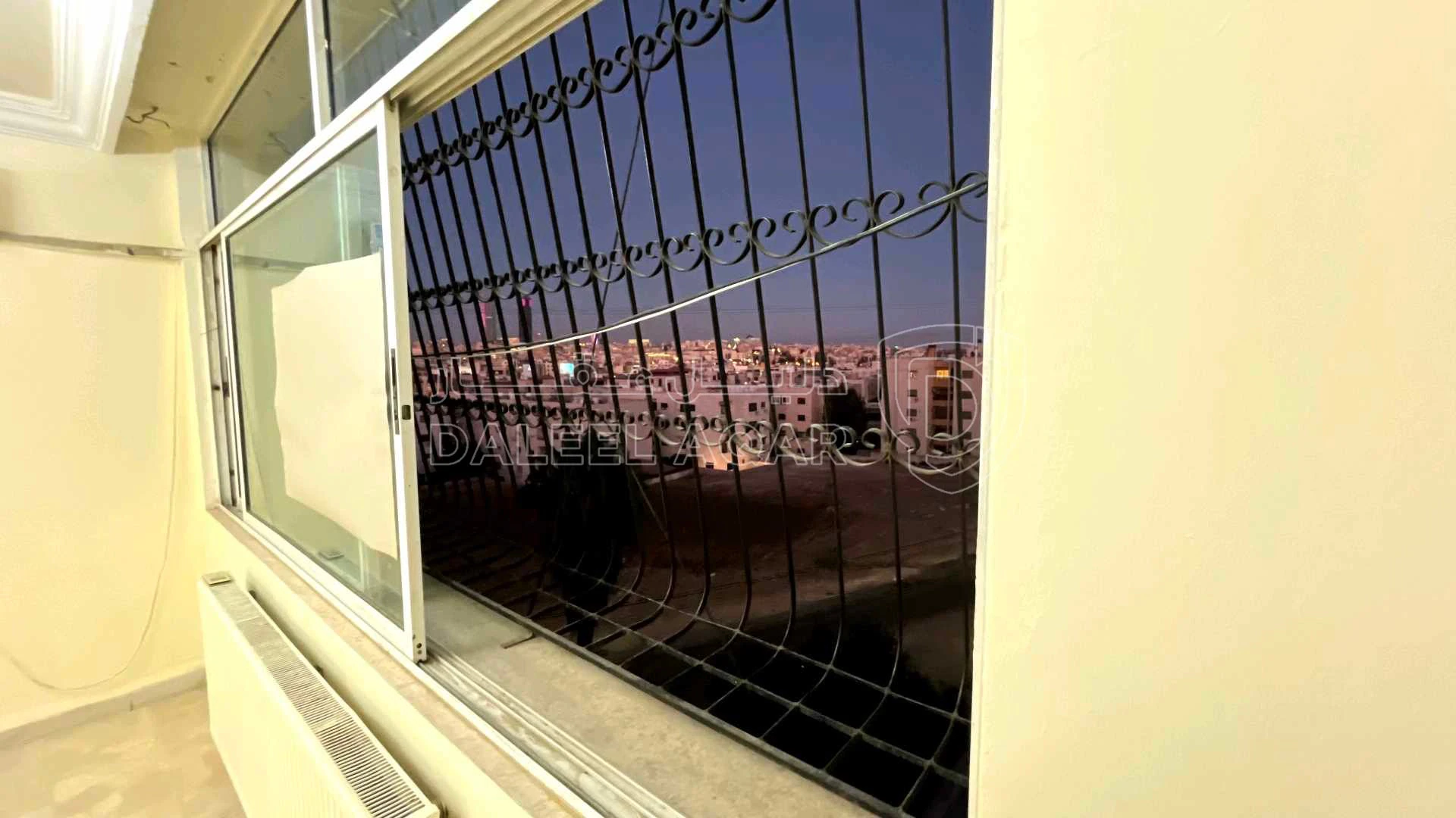 شقة في عمان الدوار الثامن شارع الأميرة سمية - 45,000 دأ - صورة 1