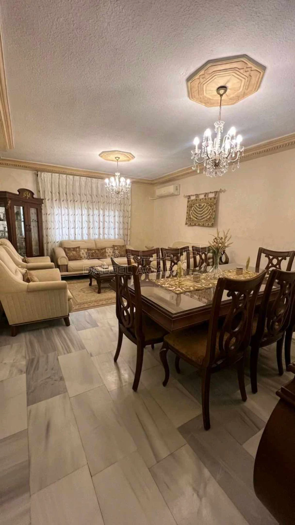 شقة في شقة للبيع من المالك مباشرة طابق ثاني مساحة 165م² - 58,000 دأ - صورة 1