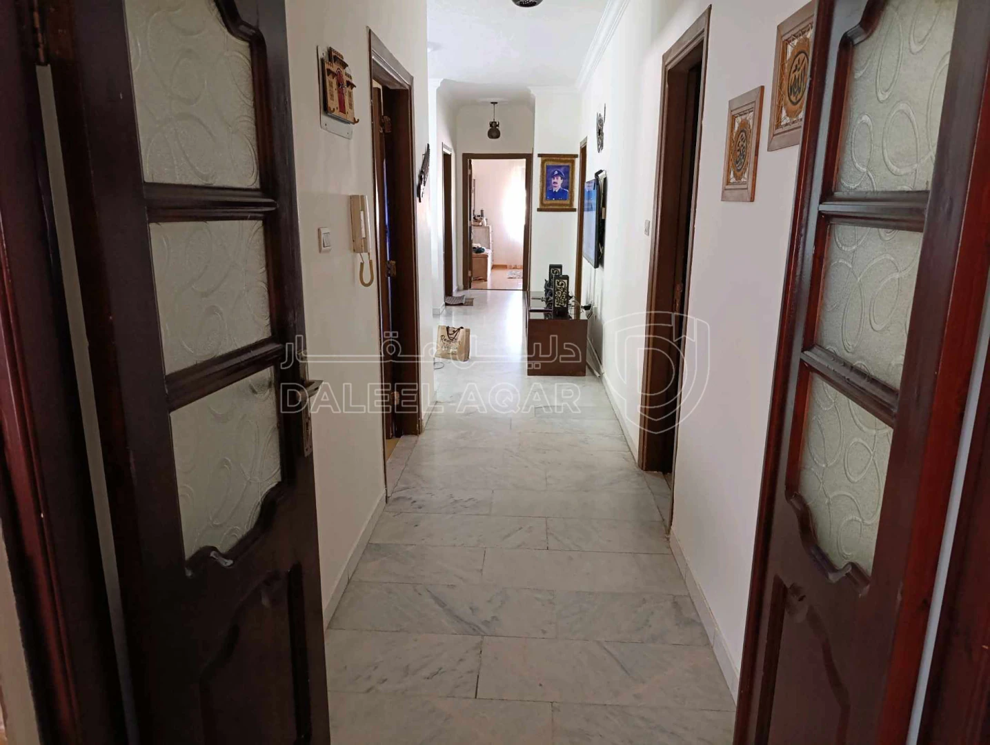 شقة في عمان، ضاحية الرشيد، شارع ابان بن عفان - 95,000 دأ - صورة 1