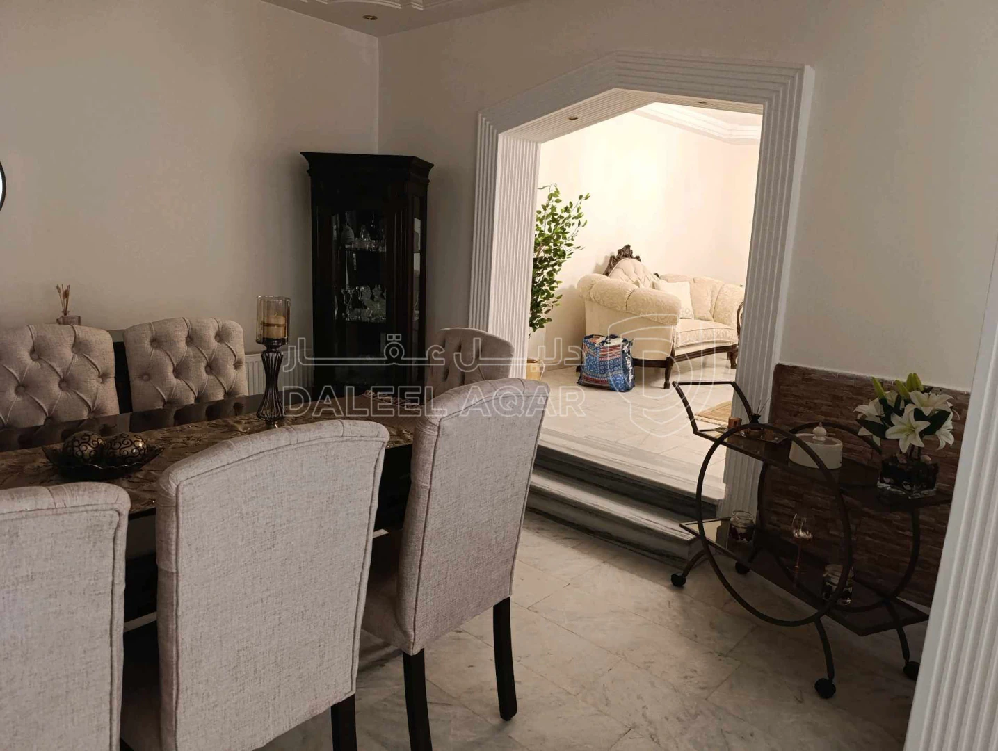 شقة في عمان، ضاحية الرشيد، شارع ابان بن عفان - 95,000 دأ - صورة 1