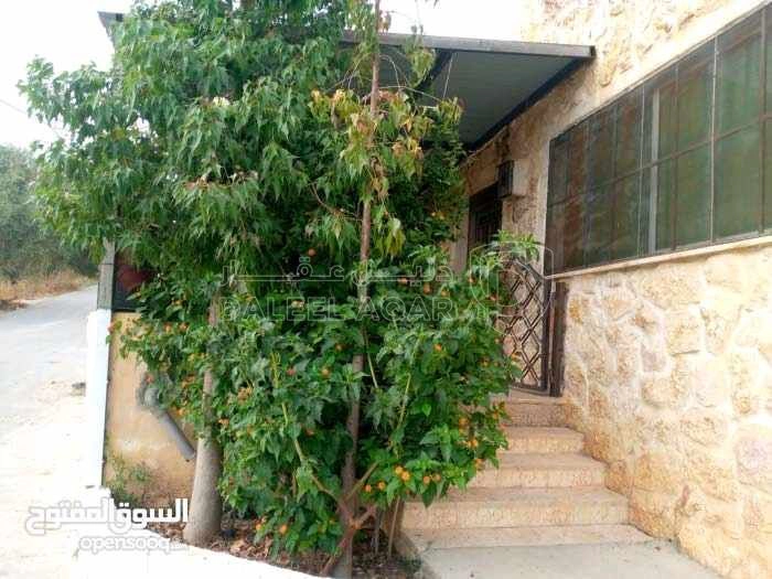 فيلا/منزل في اربد كفرأسد اول نزول المنصوره قريبة من الخدمات وال - 25,000 دأ - صورة 1