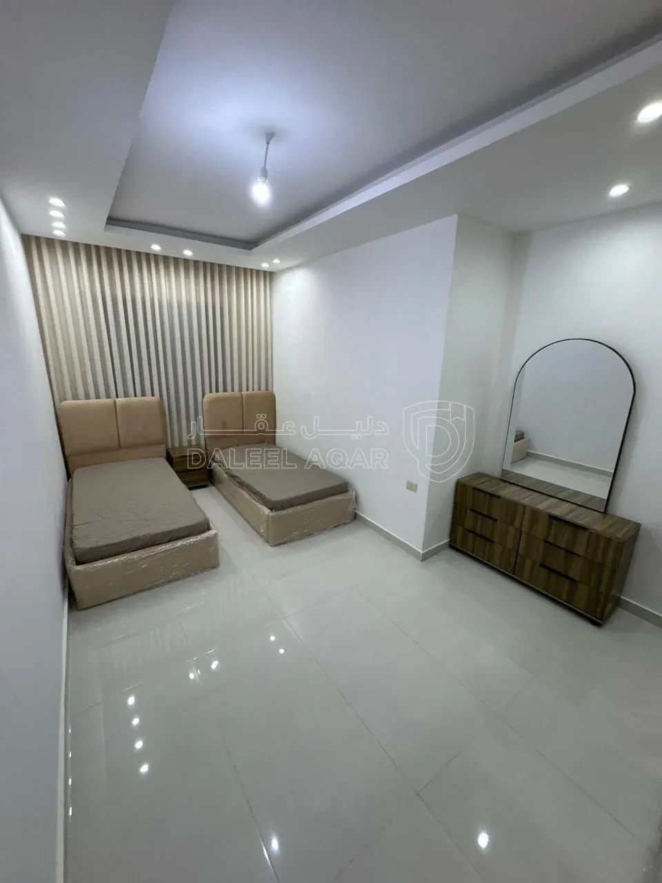 شقة في شارع الحكمه - 55,000 دأ - صورة 1