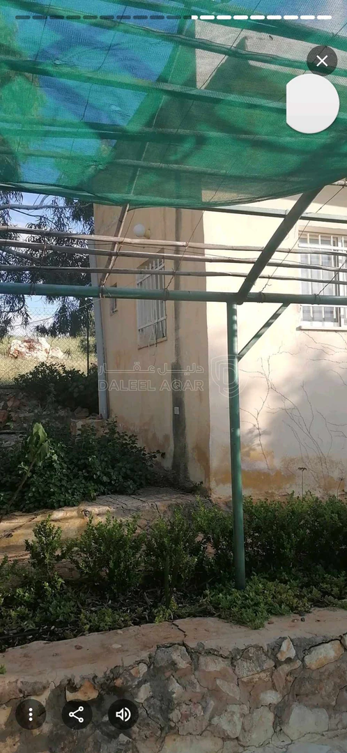 مزرعة/شاليه في السلط يرقا إسكان المهندسين ام زويتيه  - 65,000 دأ - صورة 1