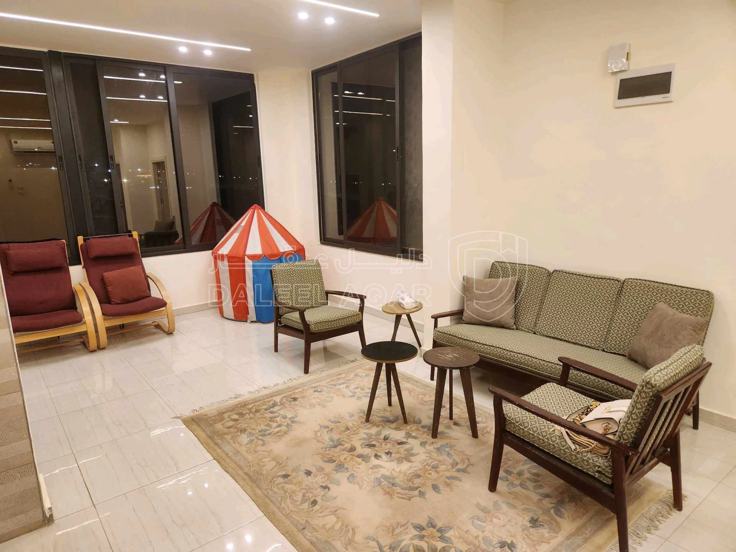 مزرعة/شاليه في طريق البحر الميت، ضاحية زهرة المدائن - 125,000 دأ - صورة 1