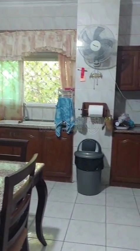 فيلا/منزل في صويلح / حي الإرسال - 250,000 دأ - صورة 1