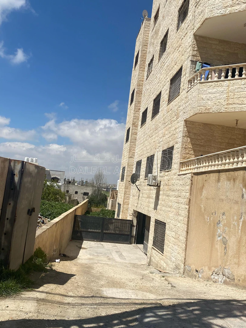 شقة في خريبة السوق قرب مسجد الانصار شارع الزبيري - 31,000 دأ - صورة 1