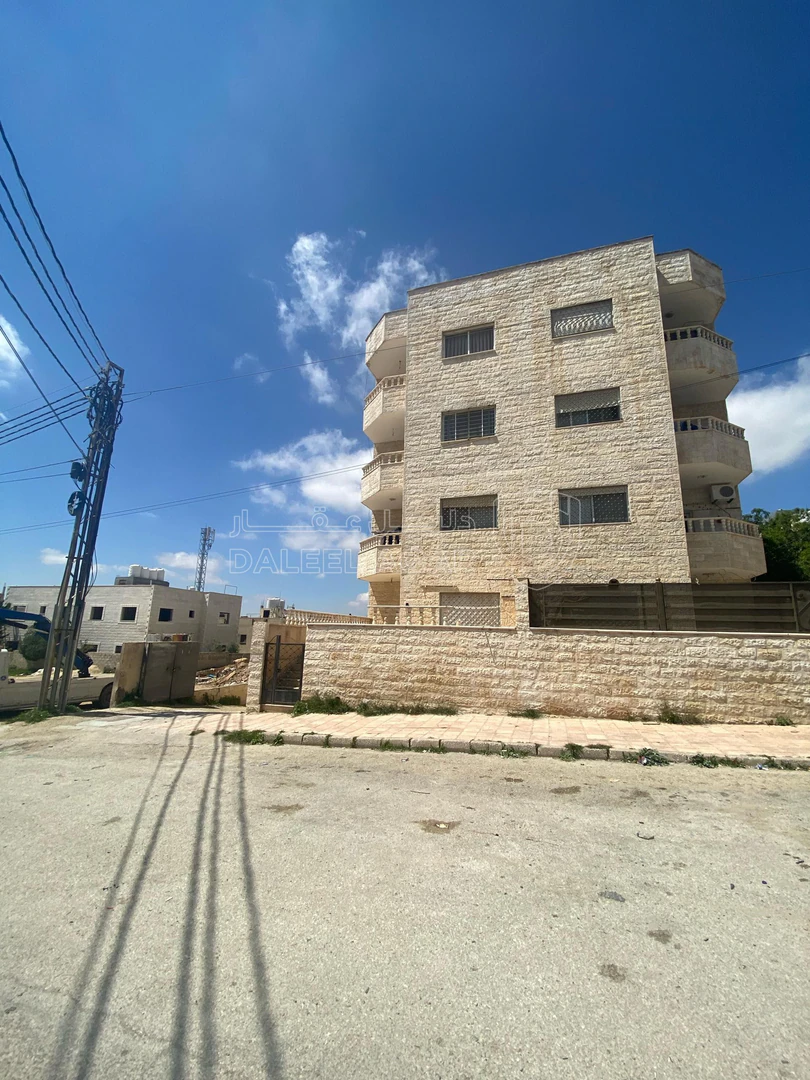 شقة في خريبة السوق قرب مسجد الانصار شارع الزبيري - 31,000 دأ - صورة 1
