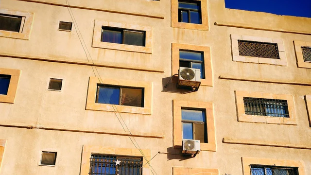 شقة في الزرقاء حي معصوم  - 32,000 دأ - صورة NaN