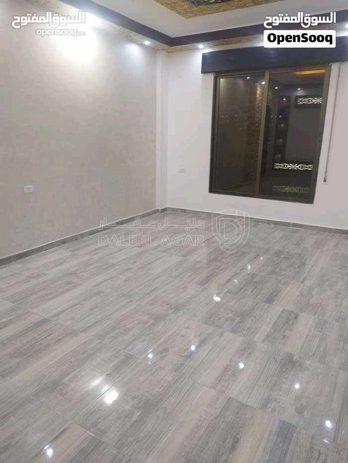 فيلا/منزل في فيلا للبيع في اربد - 190,000 دأ - صورة 1